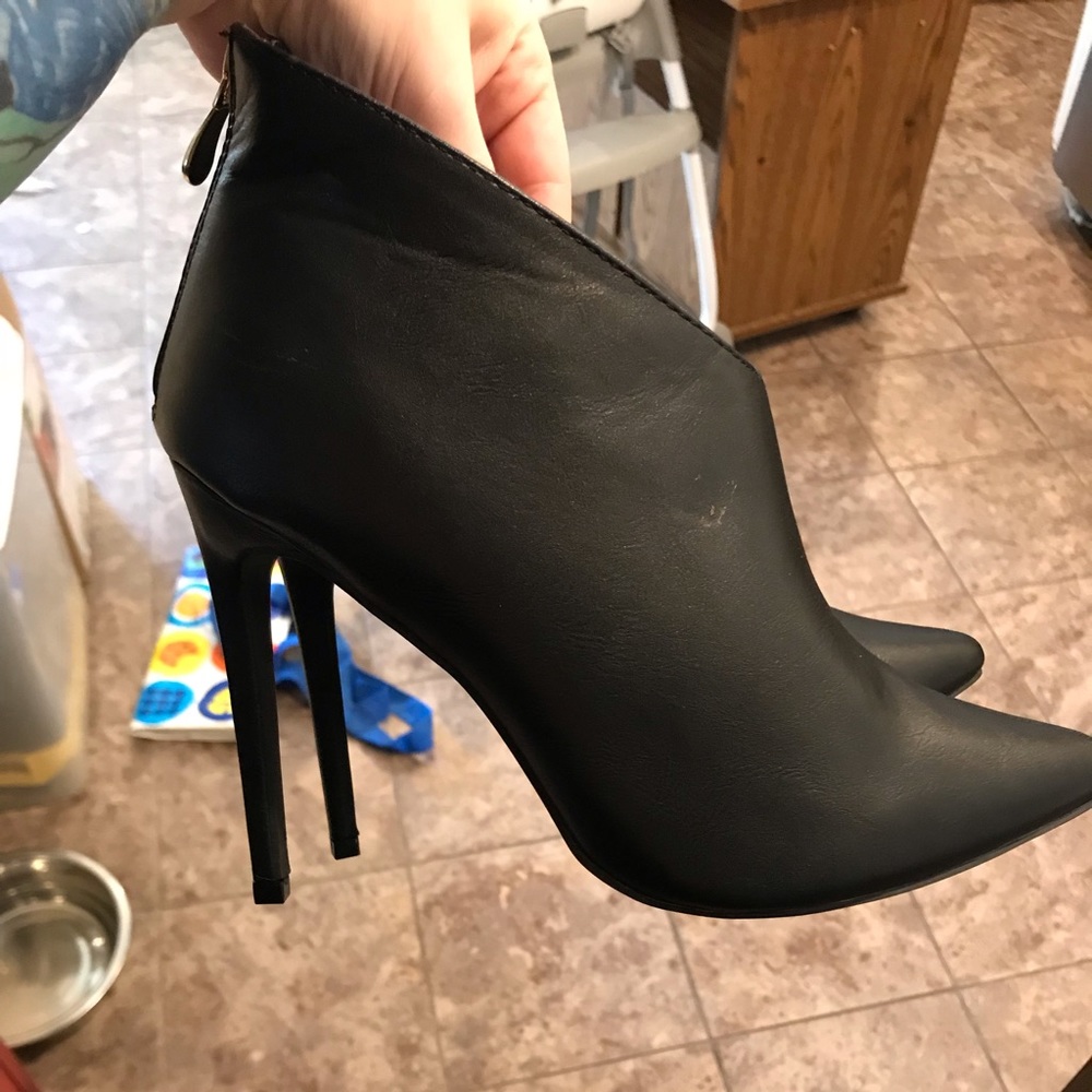 New in box Dolls Kill ankle booties
